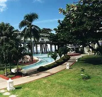 Asta Beach Resort